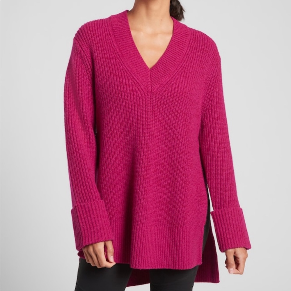 Athleta Shasta V Neck Sweater- Cyclamen Marled-S